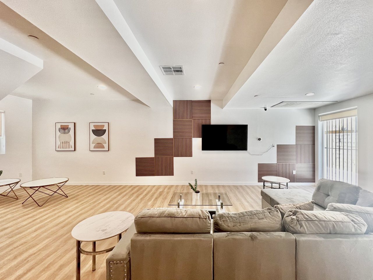 1654 W 35th Street - Co-Living Housing Image 8
