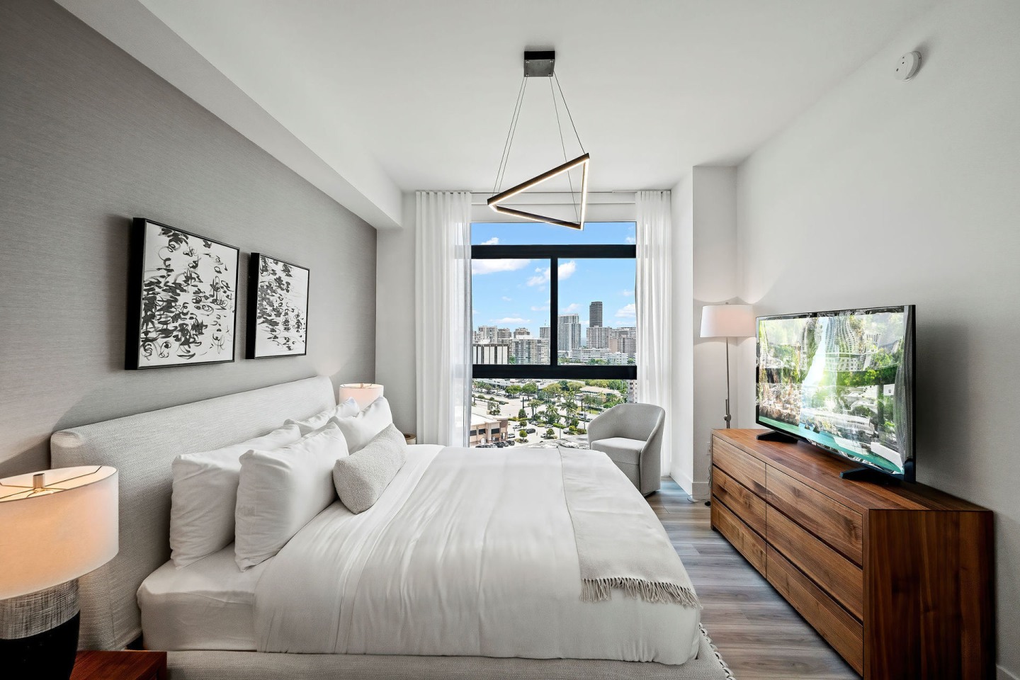 Slate Hallandale Beach Image 30