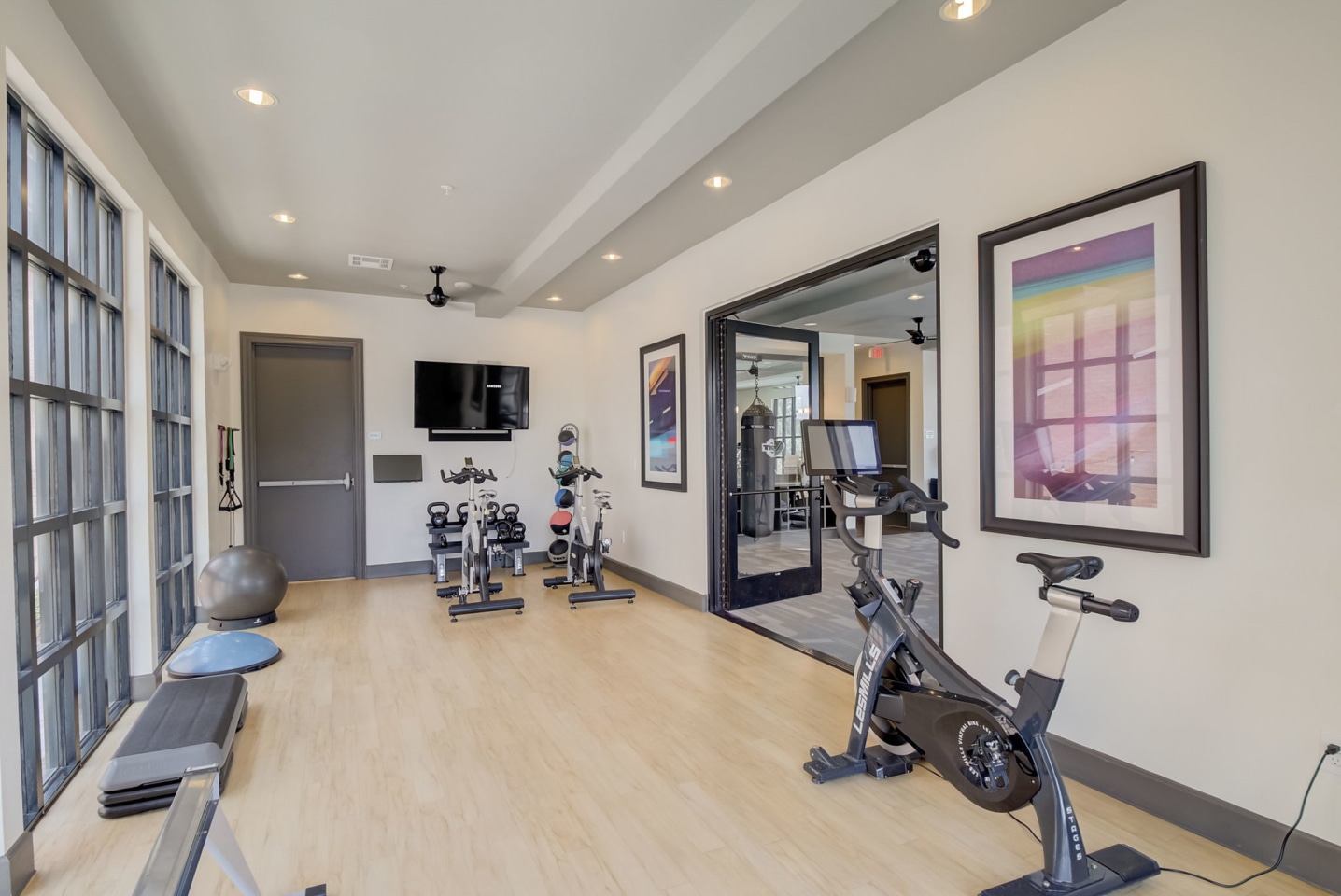 Loft + Row Image 12
