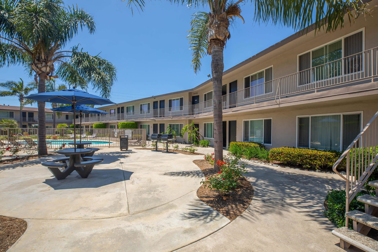 Playa Mediterranean Apartment Homes Image 5