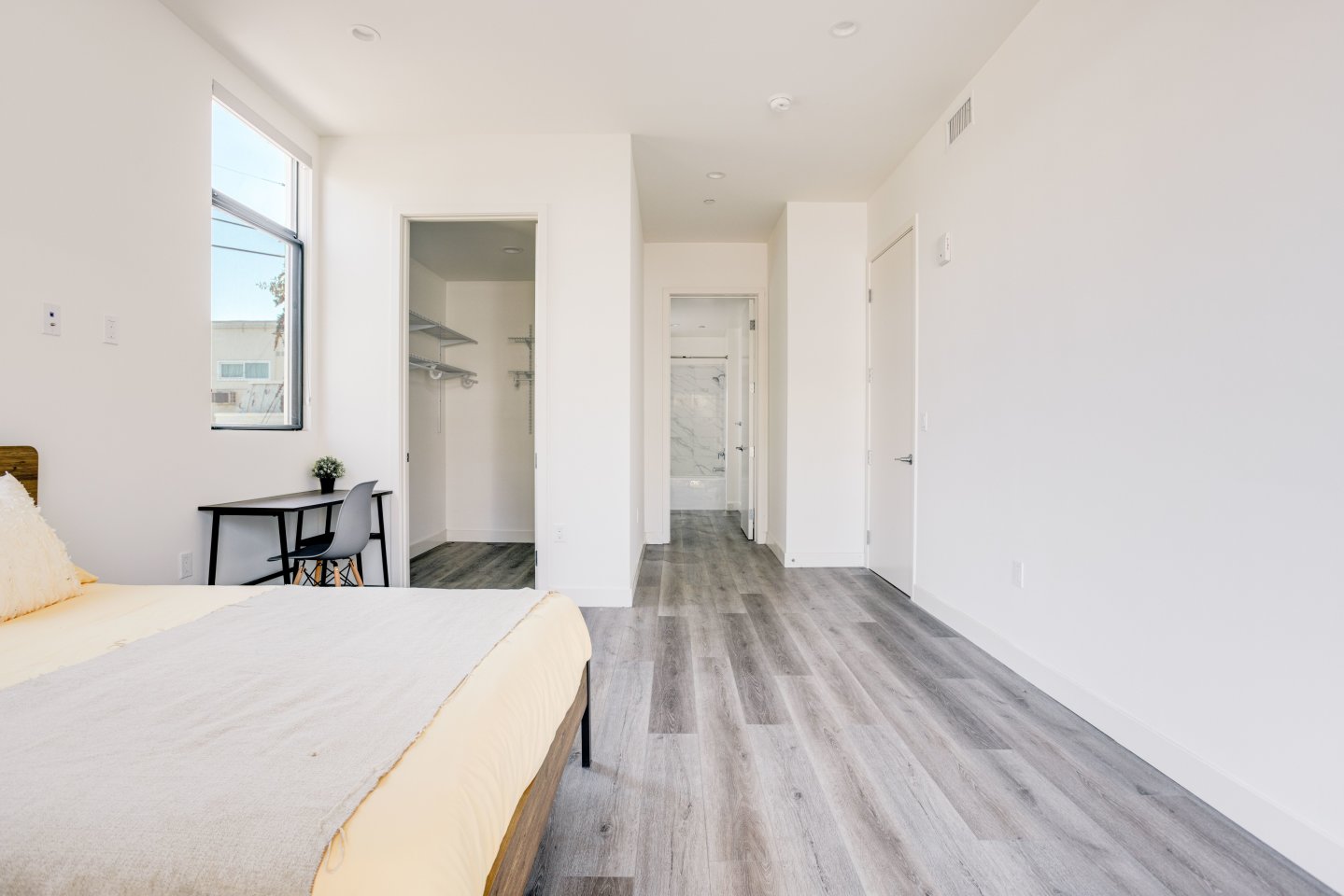 1751 Malcolm Ave - Student Housing Image 41