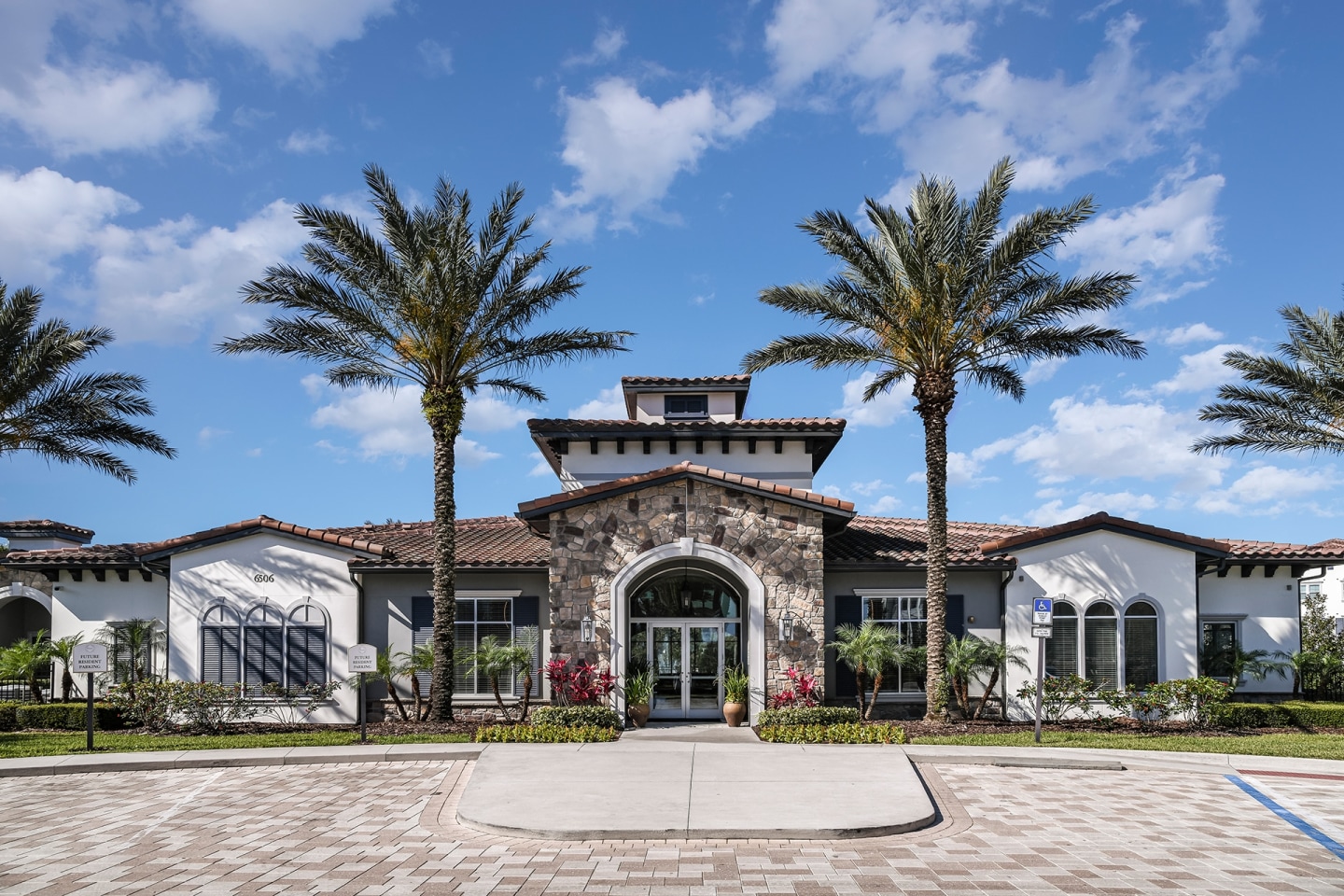 Venetian Isle Image 1