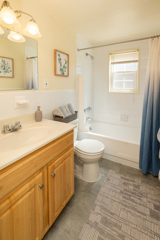 Colony Hill Apartments And Townhomes Image 12