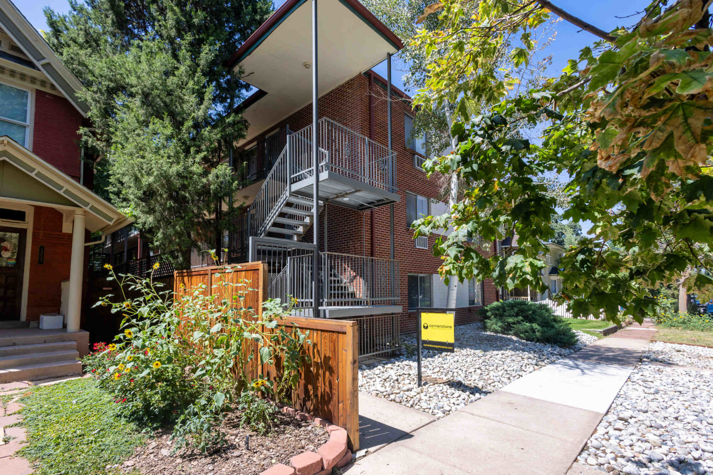 Congress Park Flats Image 8