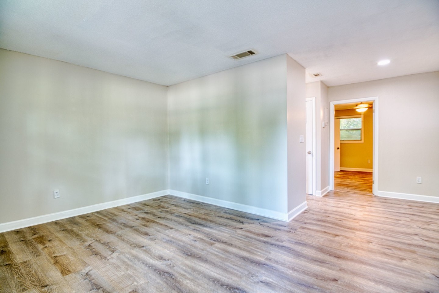 The Seaboard Apartments Image 8