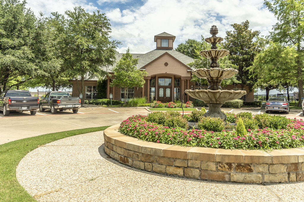 Blue Lake Villas Image 33