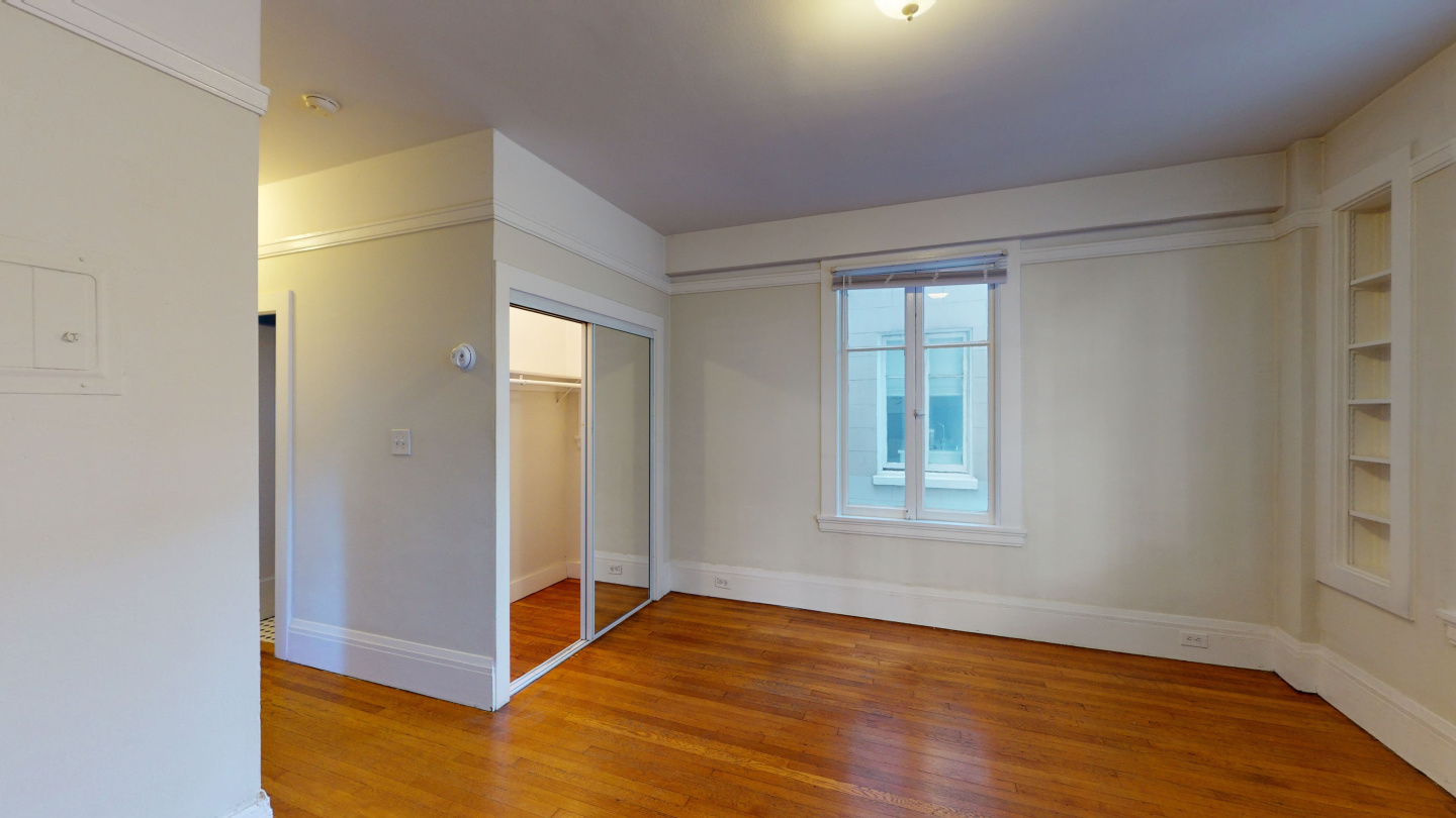 626 Powell St. Image 3