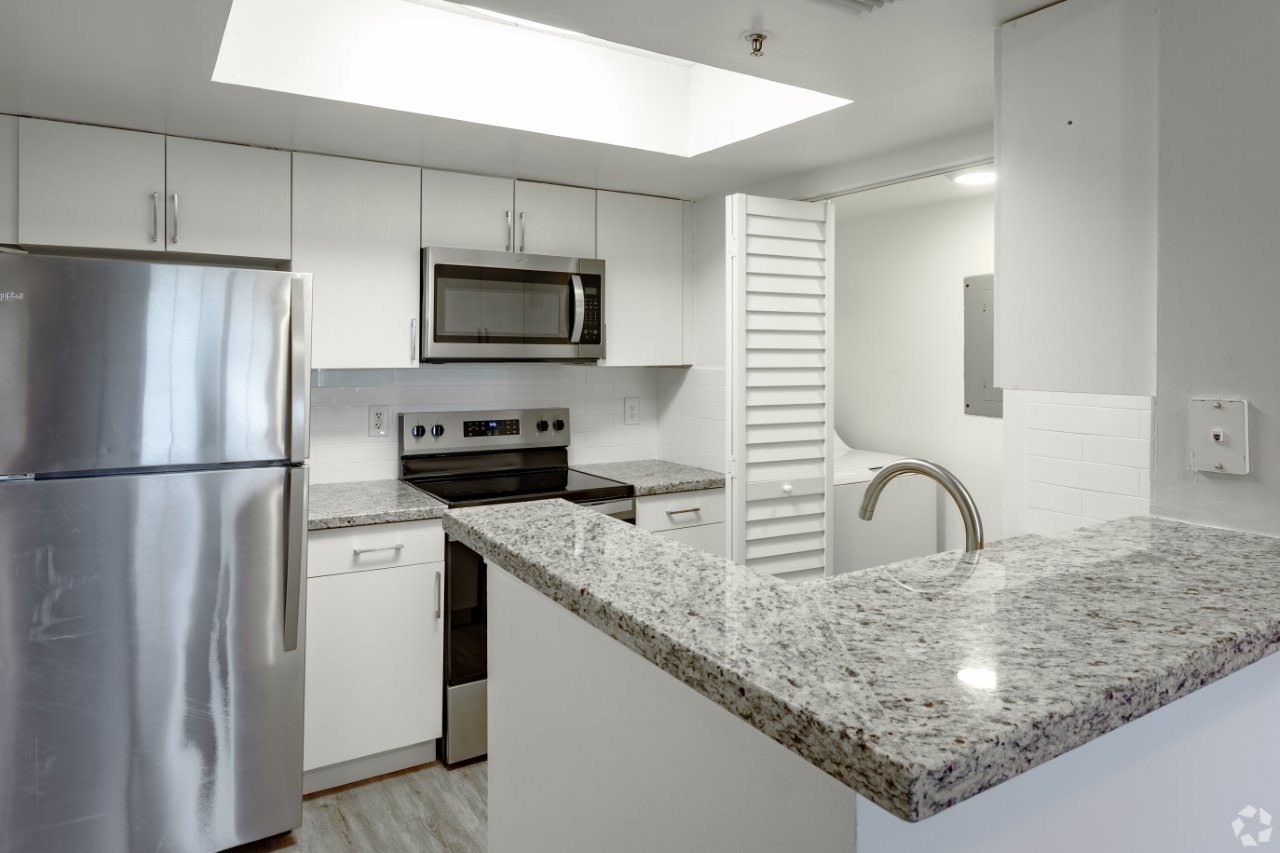 Legacy Lakeview Image 19