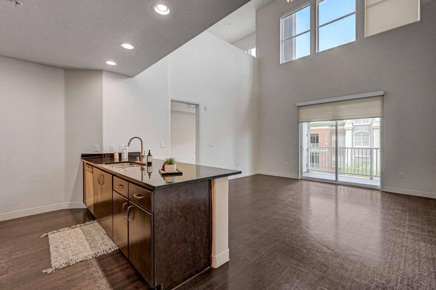 The Gramercy Residences Image 32