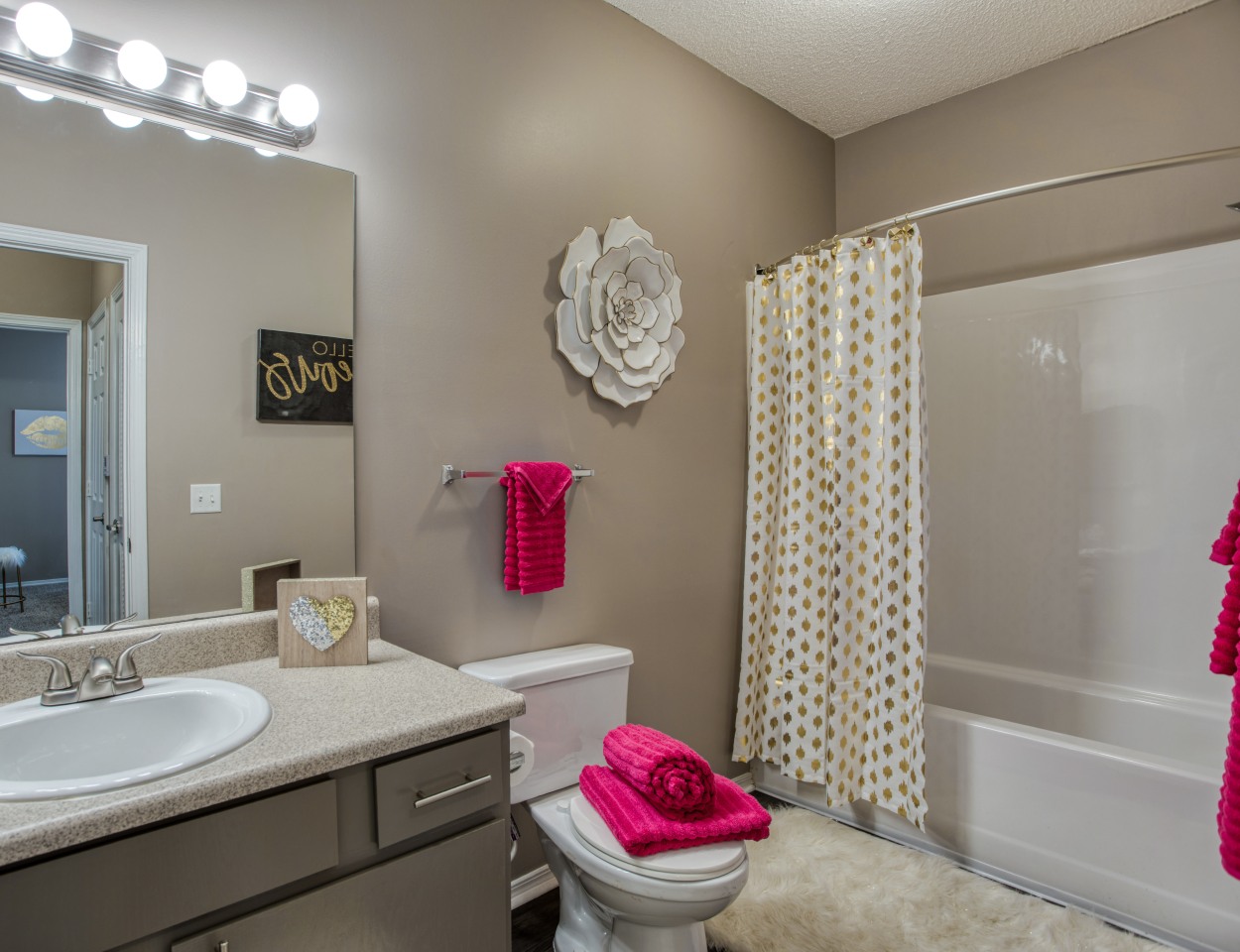 Huntley Image 25