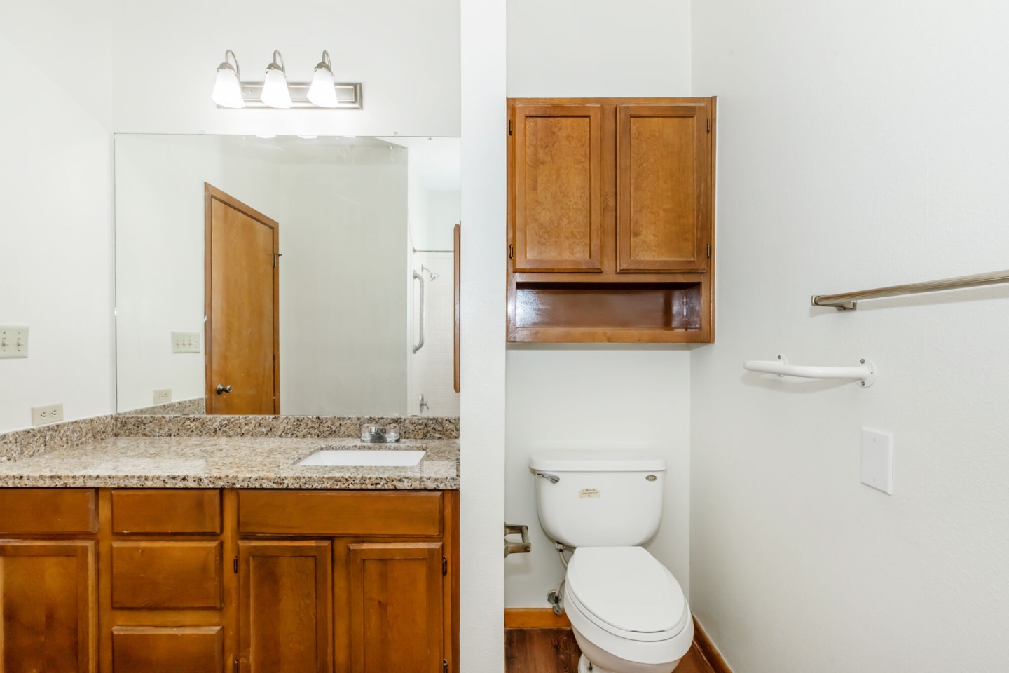 Encino Luxury Apartments Image 34
