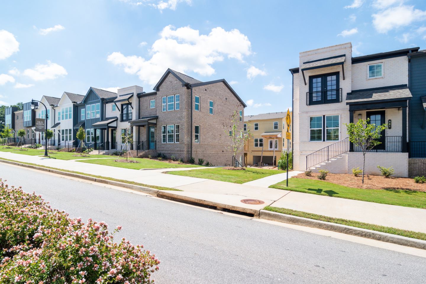 Main Street Townes at Lilburn Townhomes Image 14