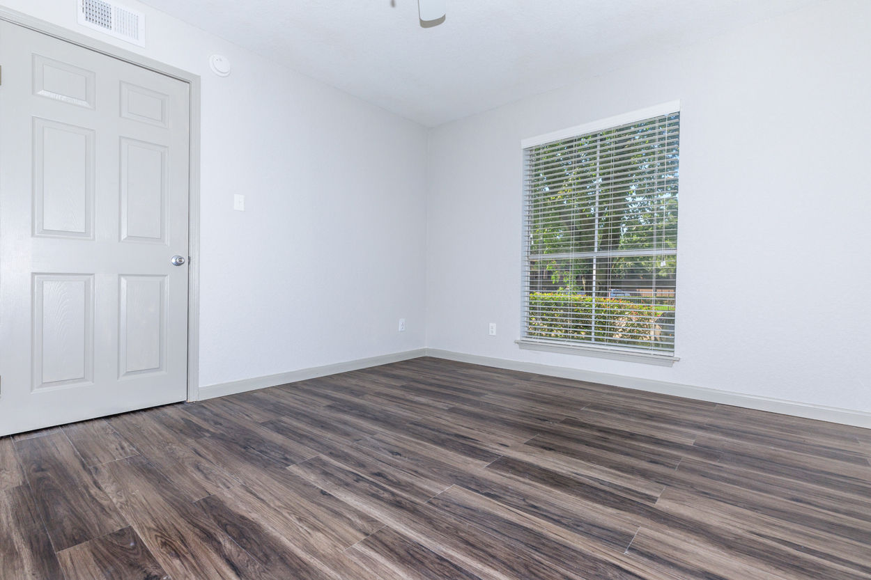 Crows Nest Apartments Image 14
