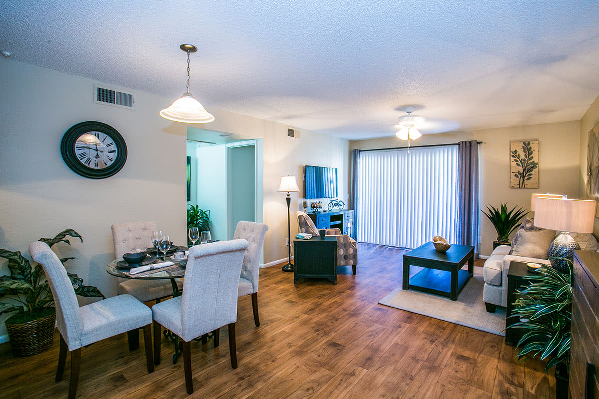 Towne Square Apartment Homes Image 6