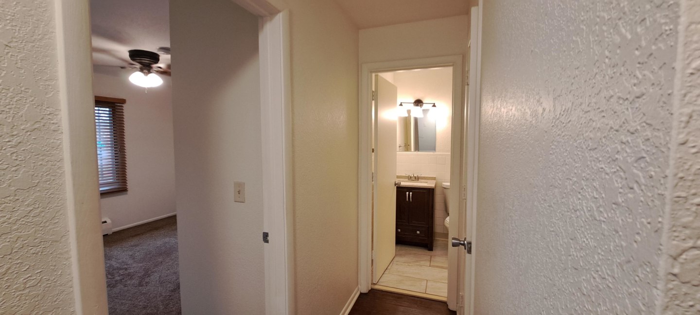 Beard Ave Apartments Image 13