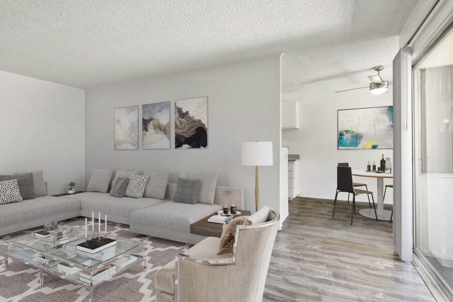 Pacific Rose Apartments Image 2