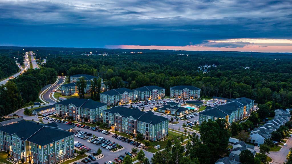 Affordable Housing - Luxury Apartments at Foxwood Image 157