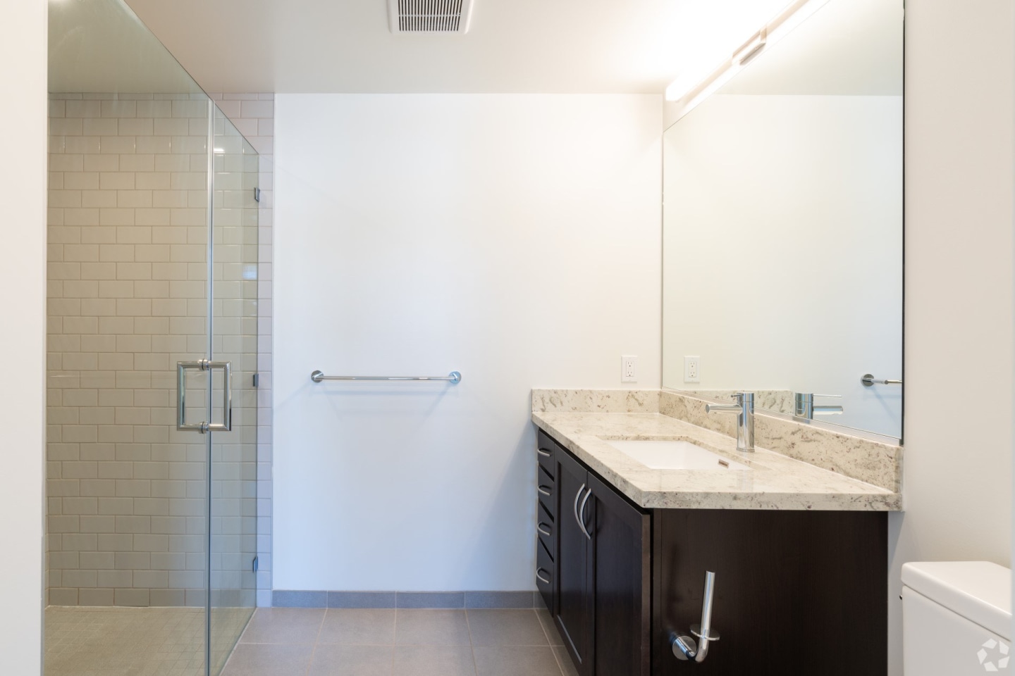 777 Tenn Image 18