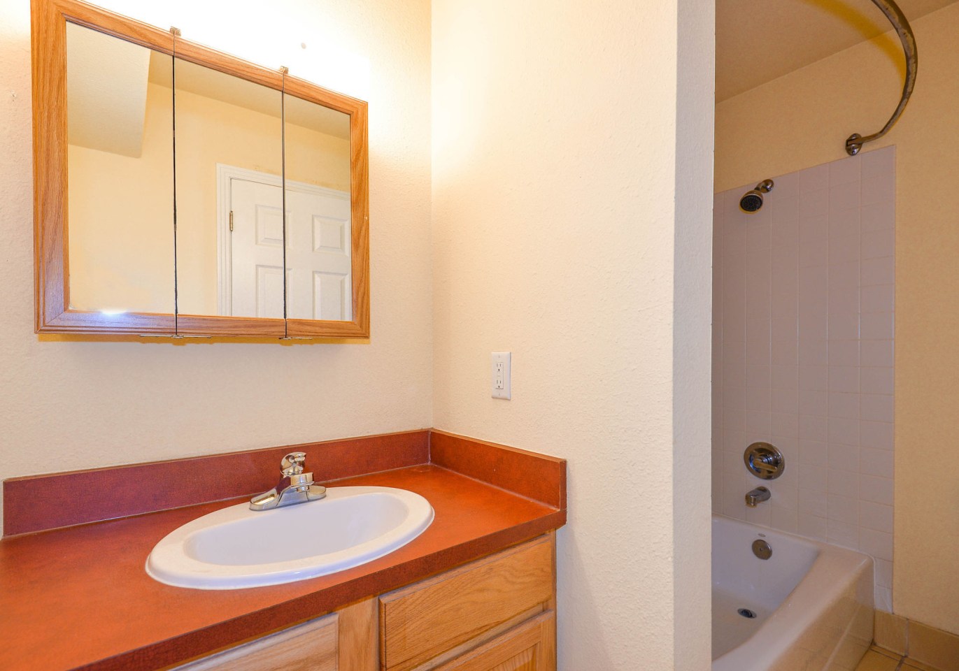 Madison Avenue Apartments Image 14