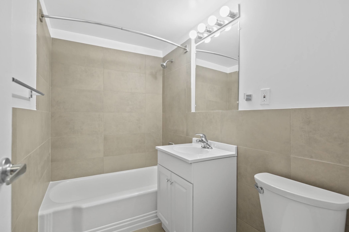 The Rittenhouse Image 10