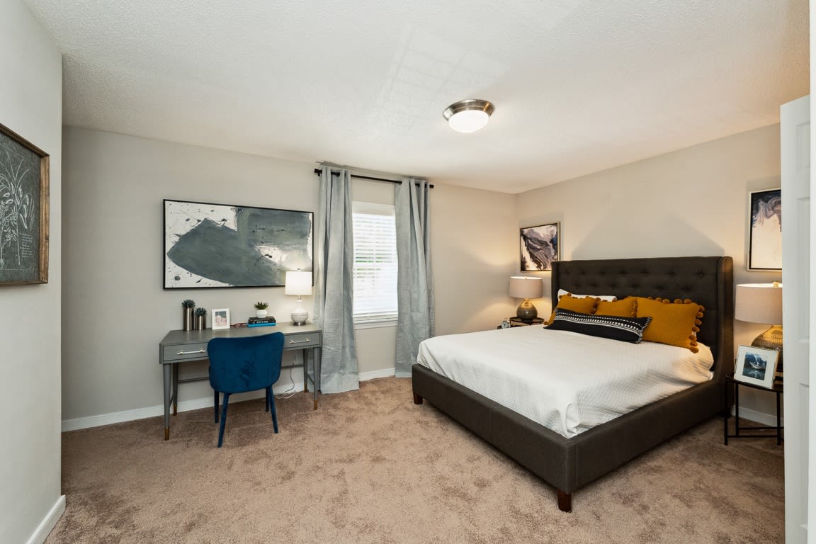 Hyde Park Townhomes Image 19