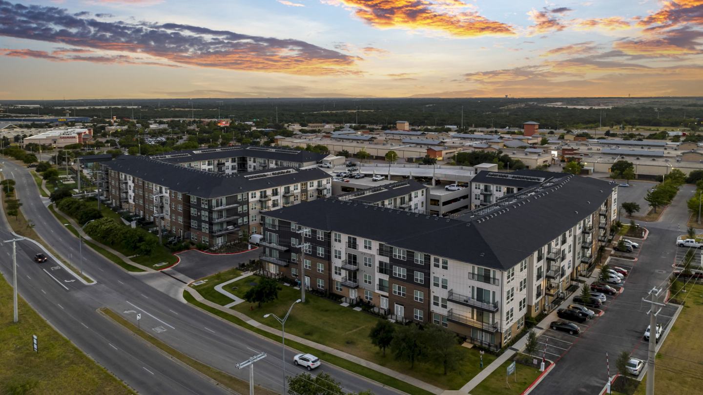 Lantana Round Rock Image 37