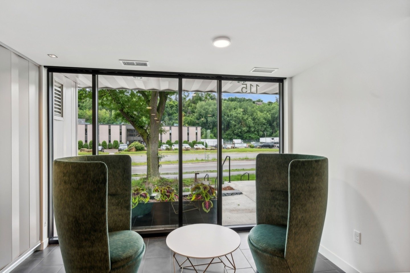 Harbourline Apartments Image 35