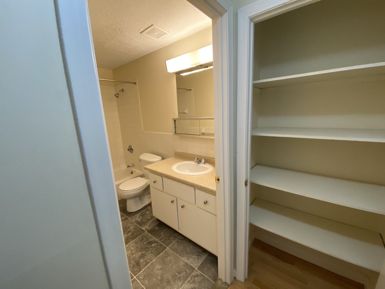Eastern Trails Apartments and Storage Image 13