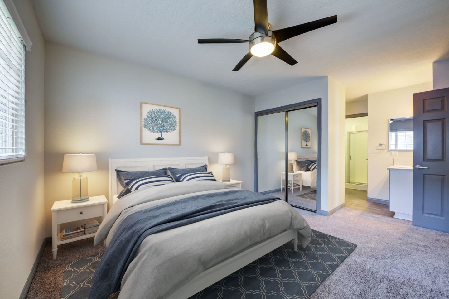 Lantern Bay Apartment Homes Image 3