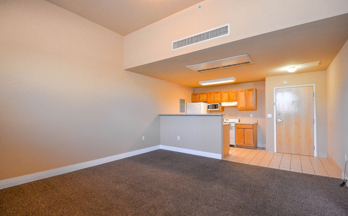 Madison Avenue Apartments Image 3