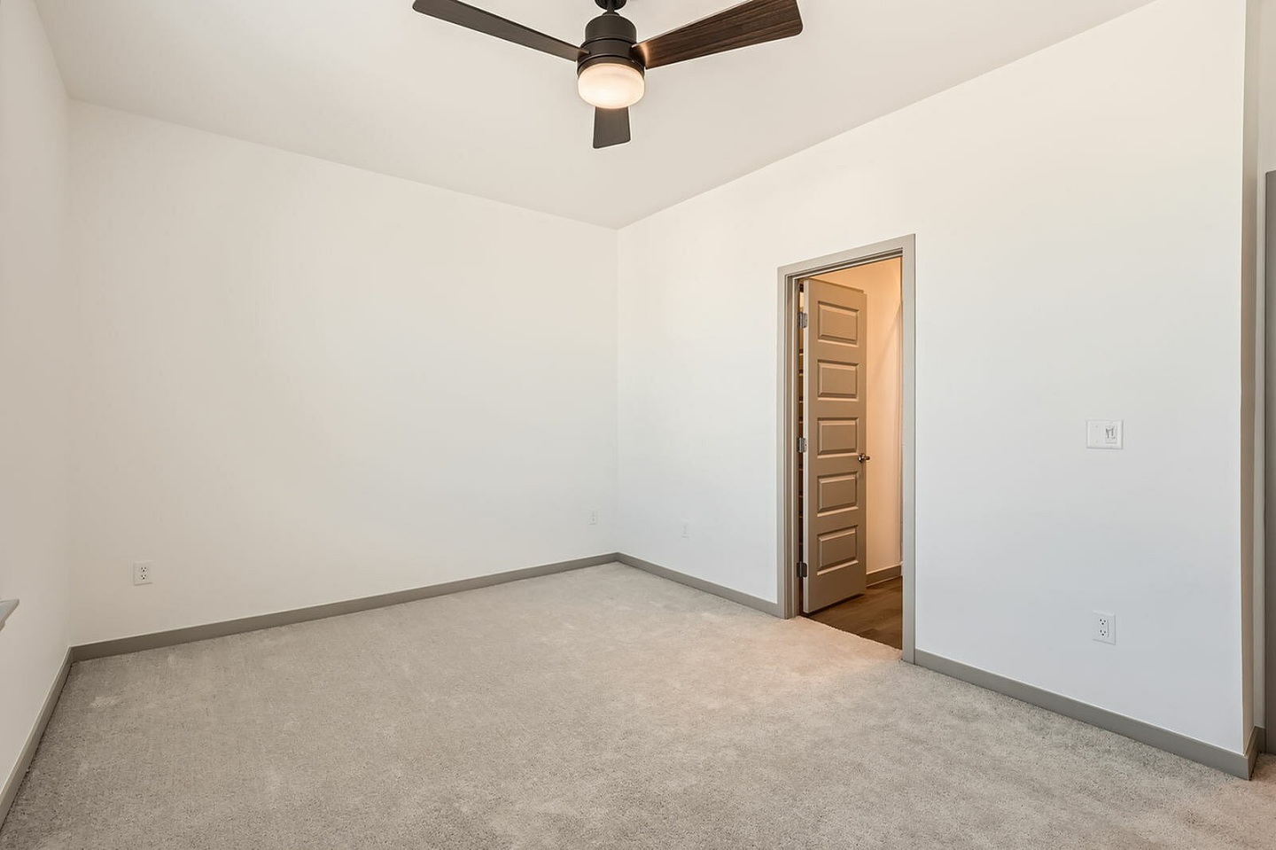 Landings at Gateway Image 10