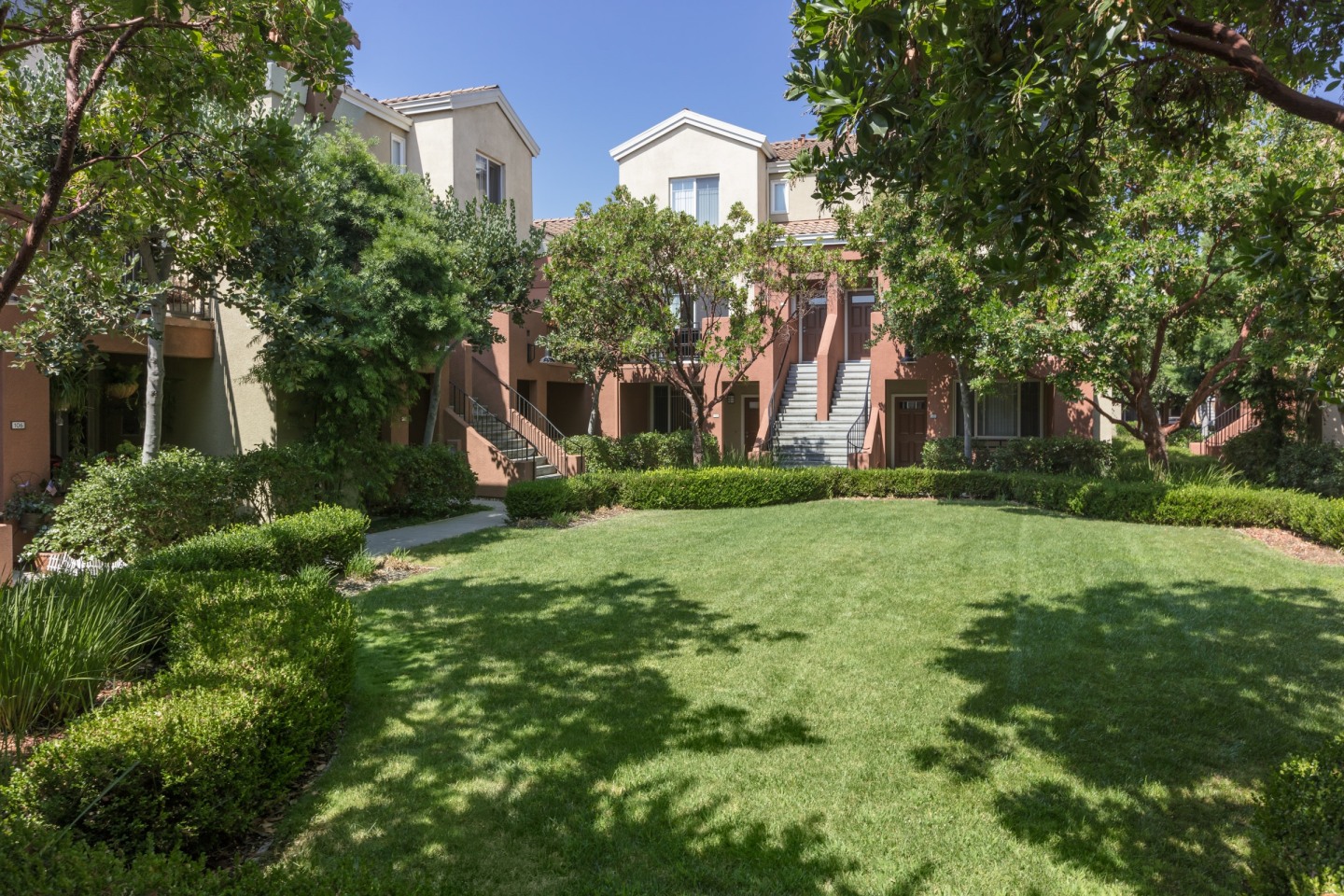 Tamarind Square Image 15