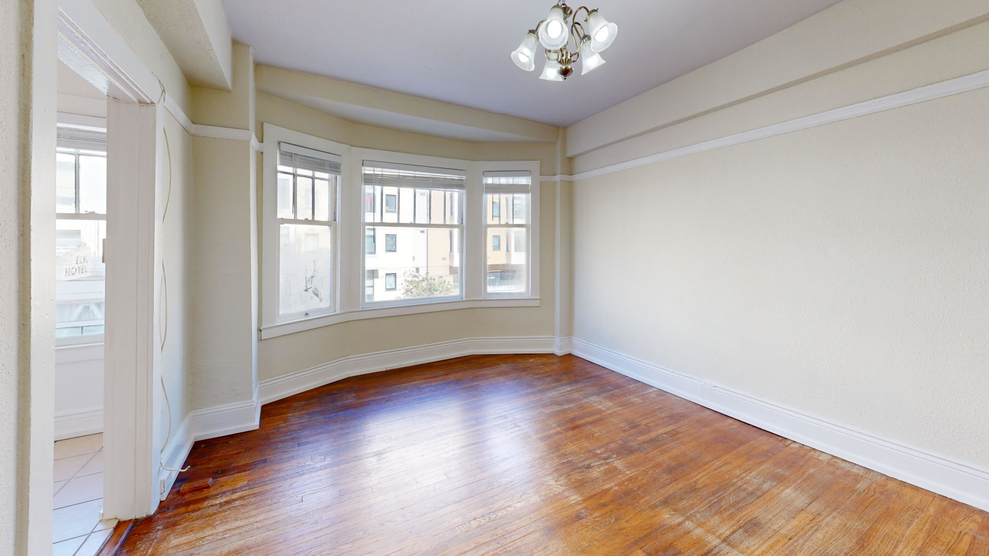 665 Eddy St Image 10