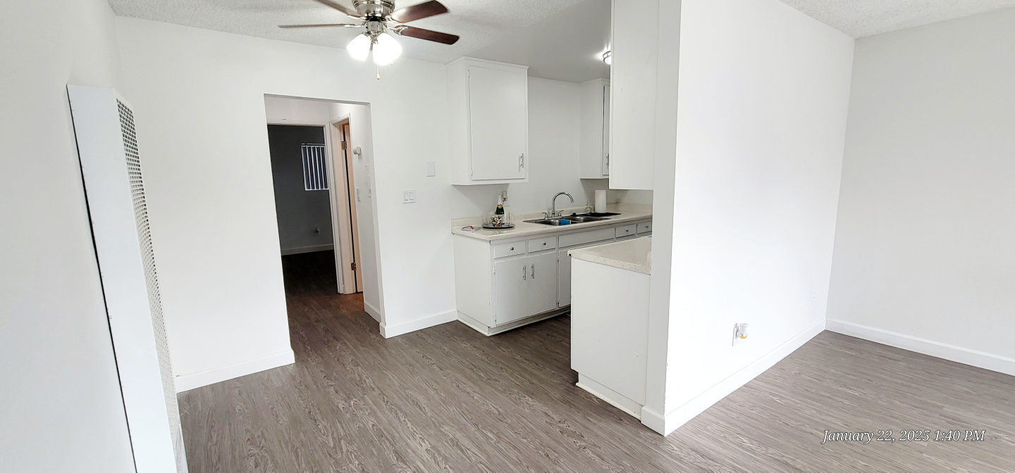 Golden Oaks Image 9