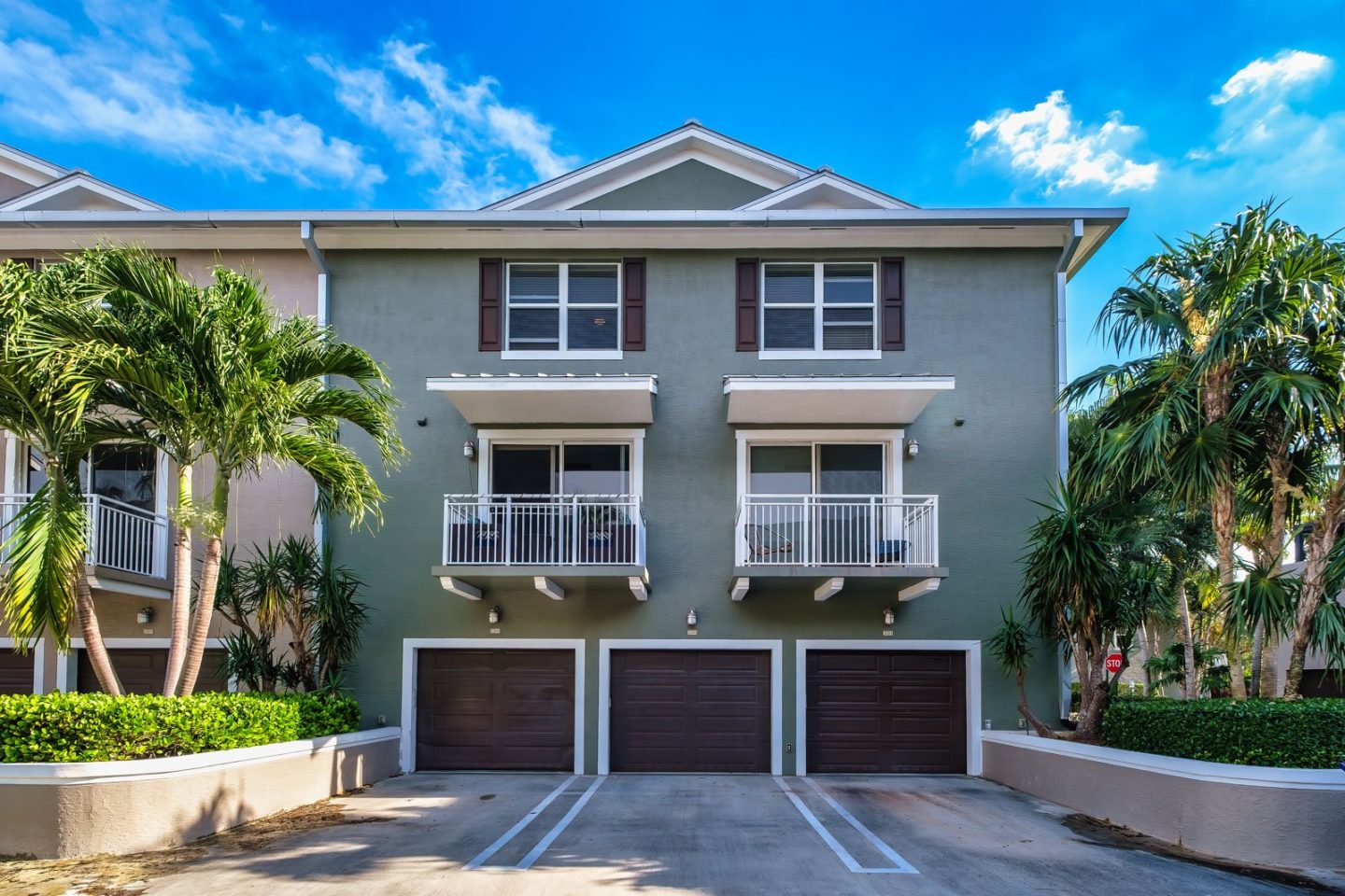 ANKR Wilton Manors Image 13