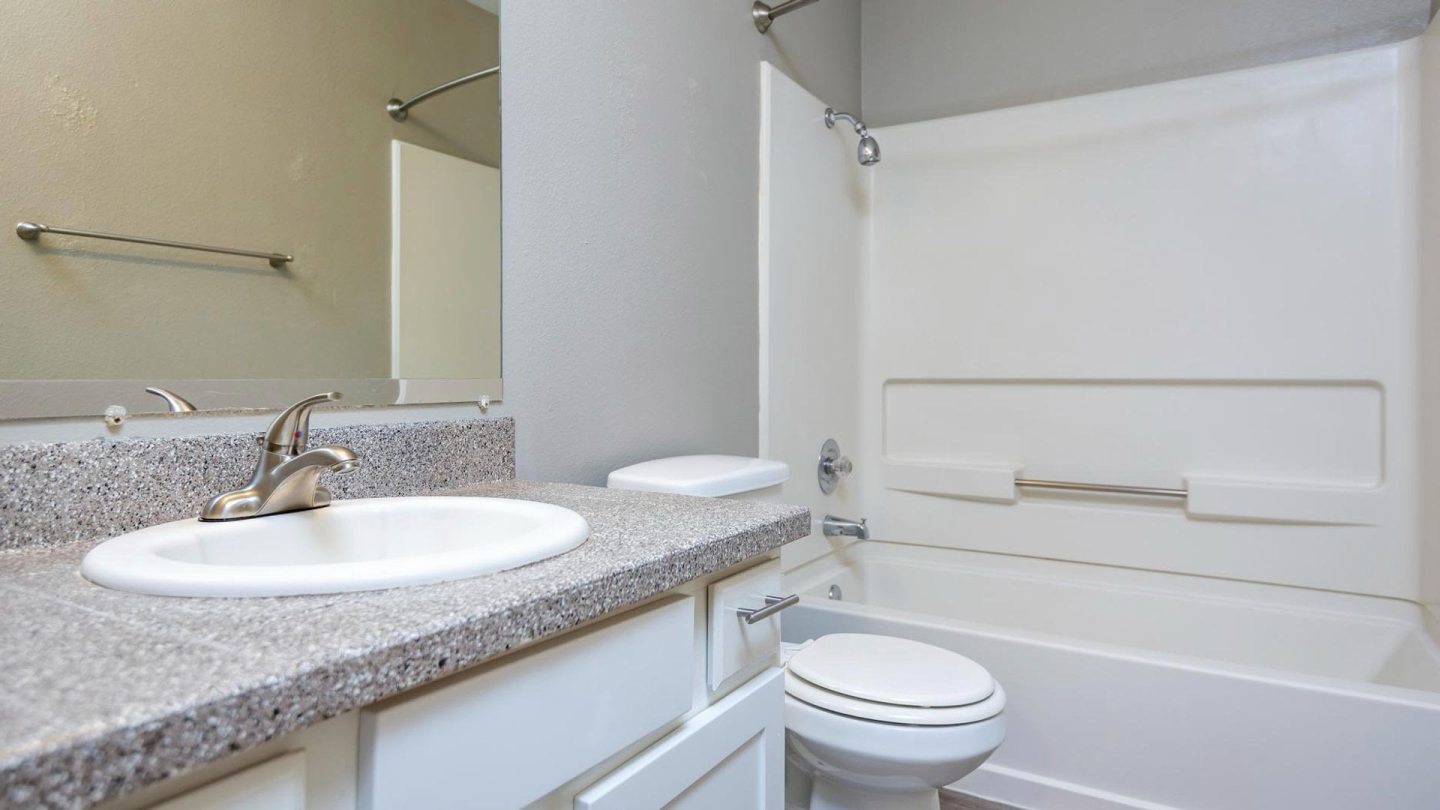 Gresham Park Apartments Image 4