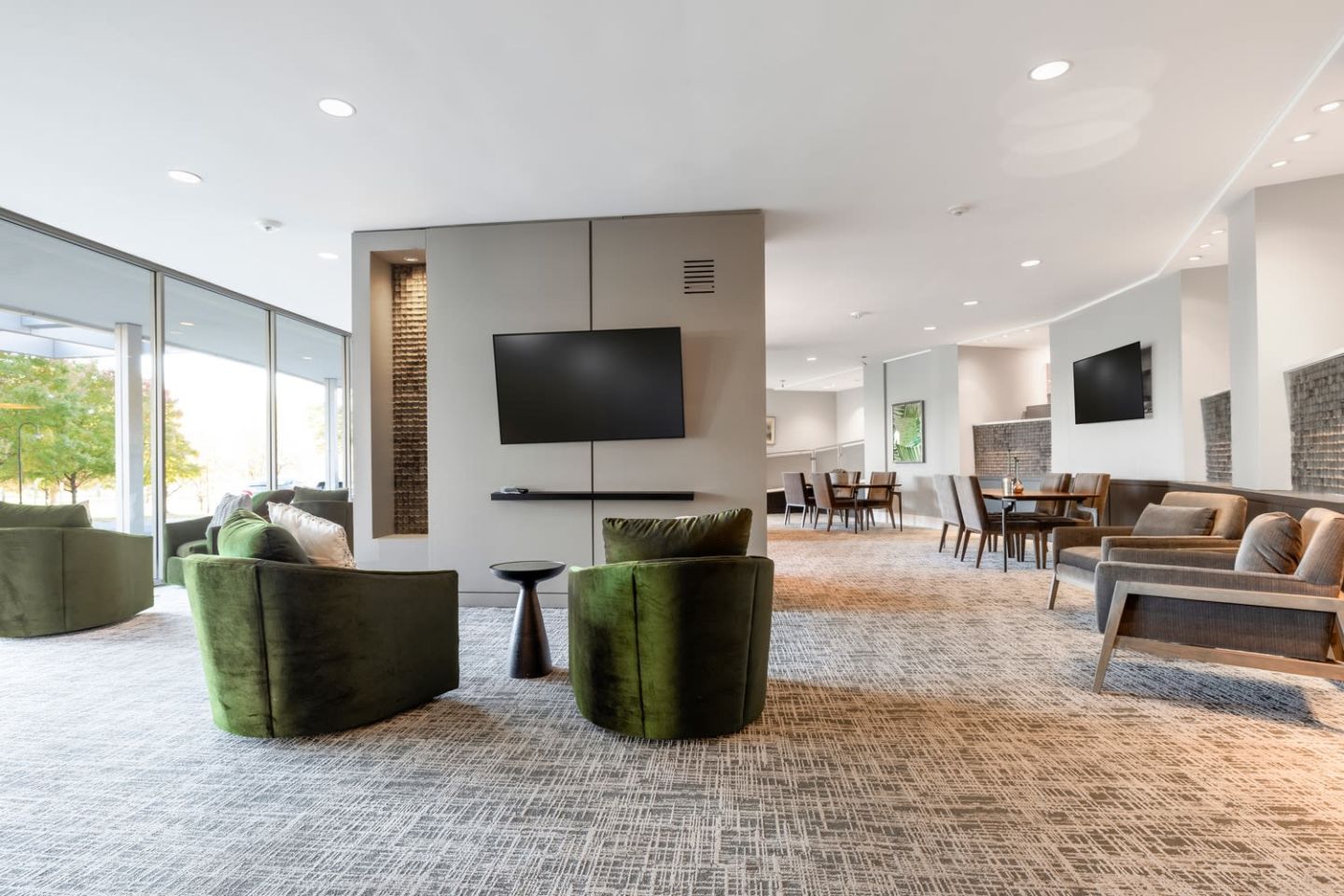 RiverHouse Image 58