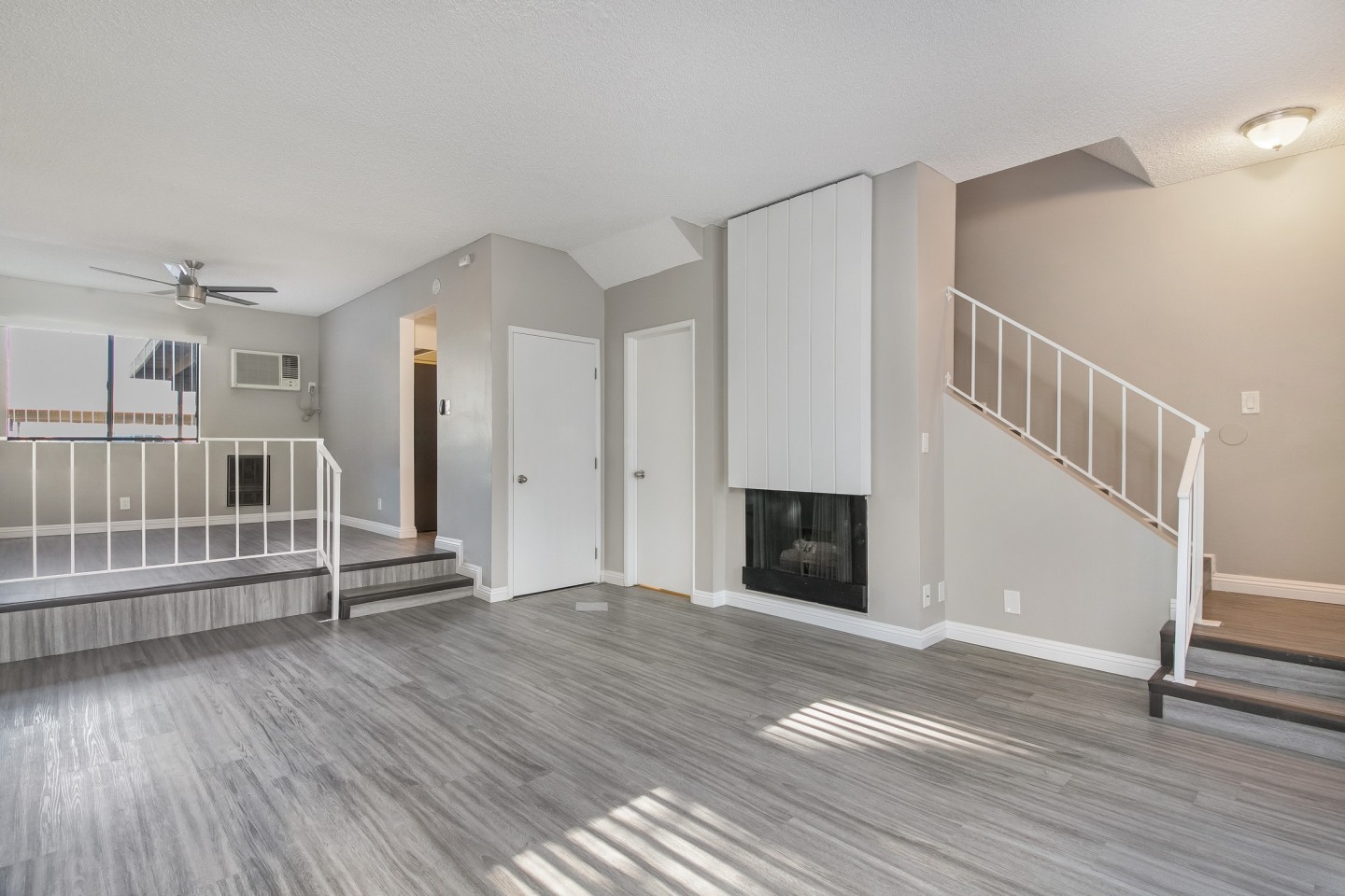 Racquet Club Apartments Image 20