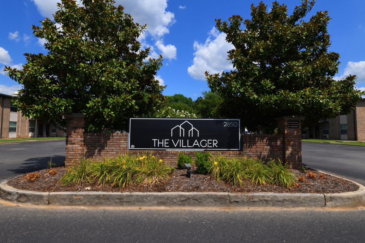Condos at the Villager Image 39