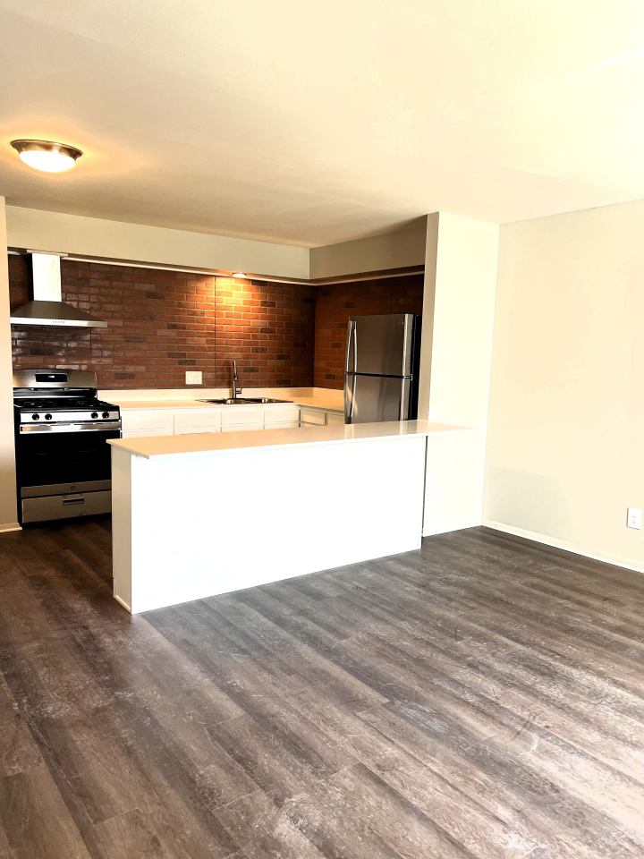 813 E Michigan Apartments Image 3