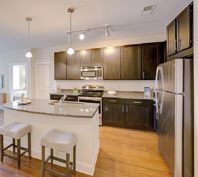 Parkside Place Apartments Image 17