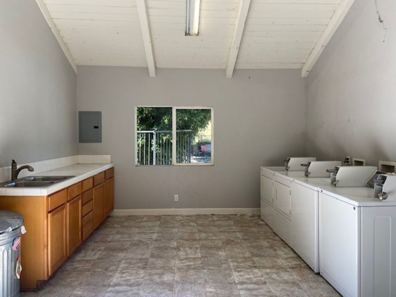 Suncrest Ridge Apartments Image 4