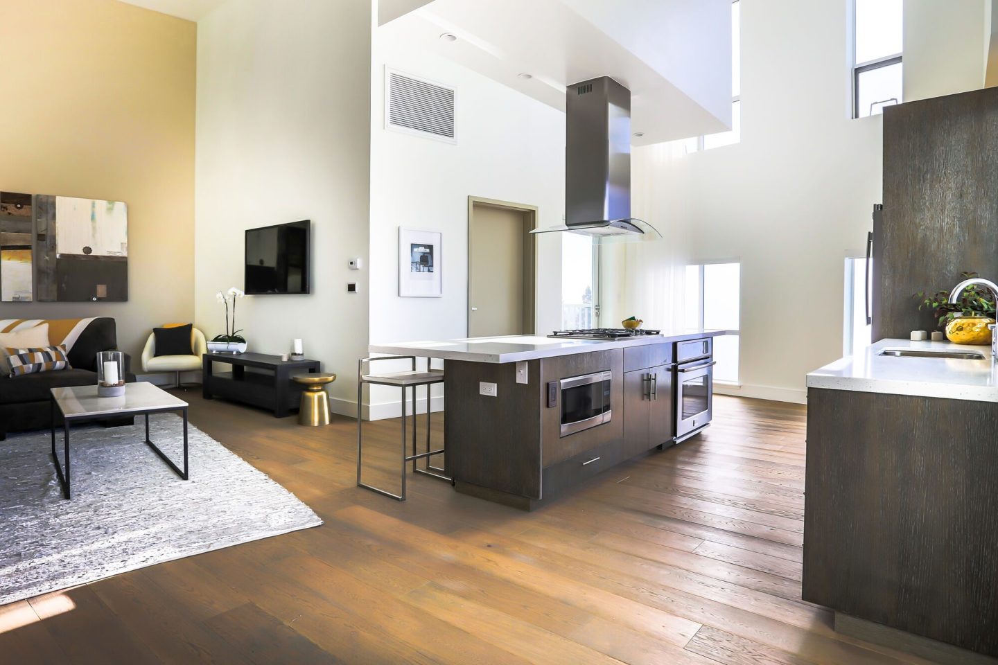 201 Marshall Apartments Image 10
