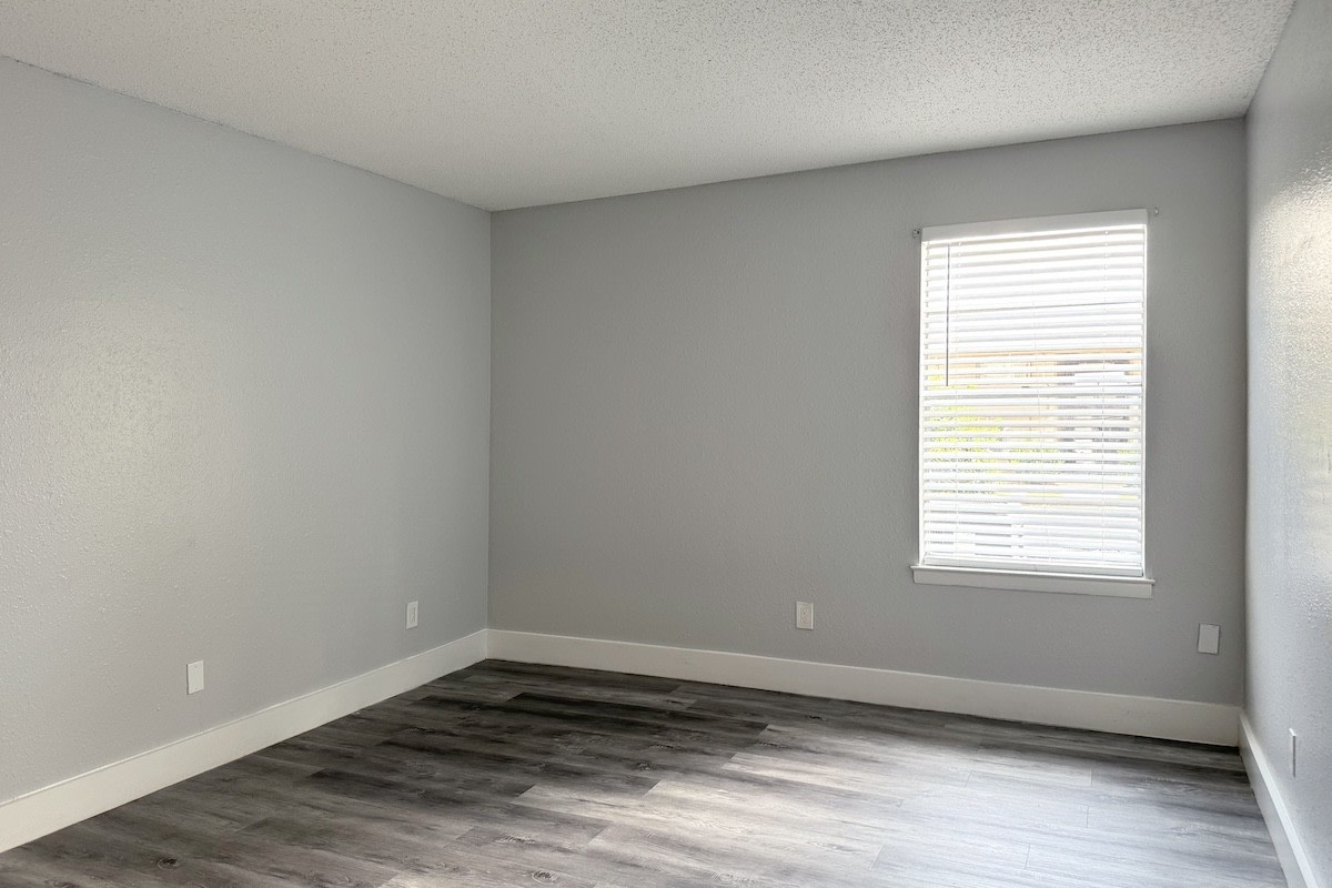 Ascot Place Image 32