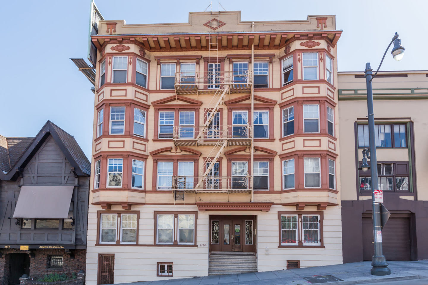 2128 Van Ness Avenue Image 15