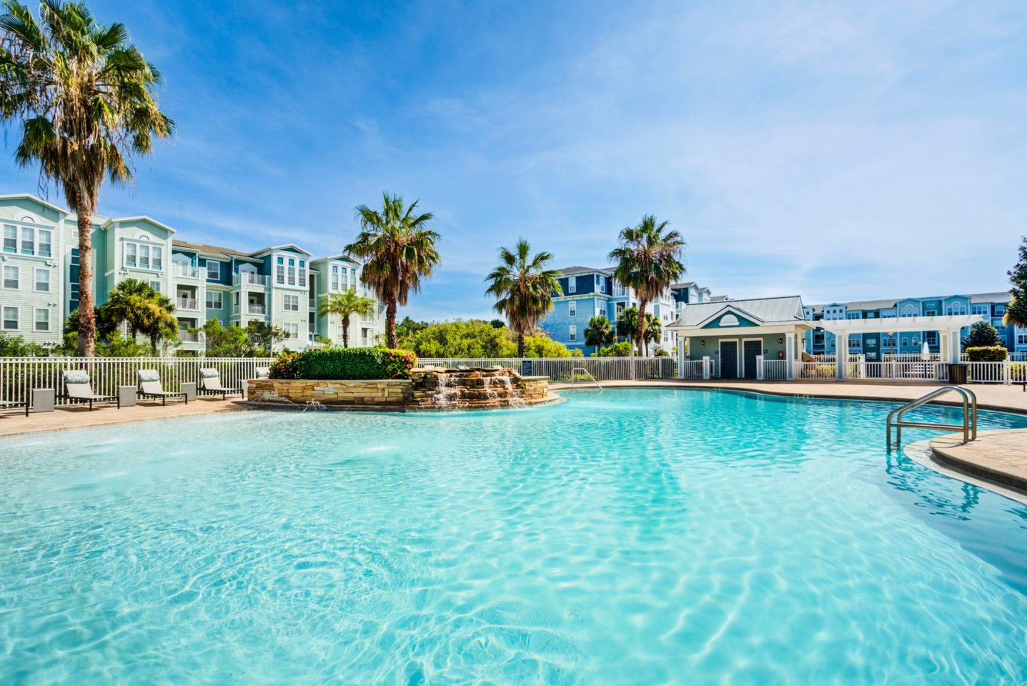 The Enclave at Tranquility Lake Apartments Image 17