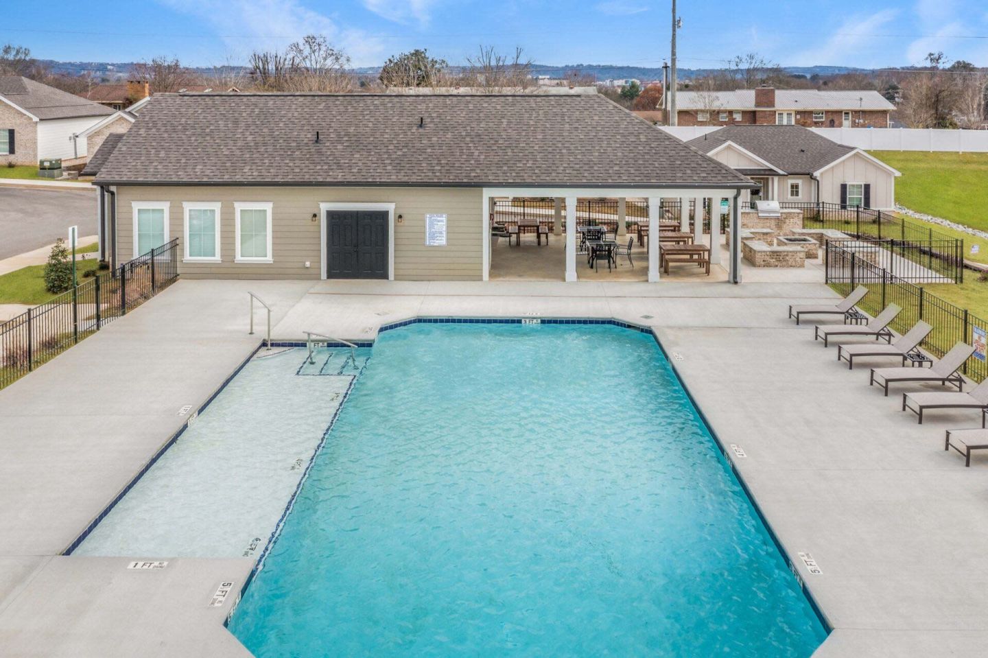 Forest Hill Villas Image 18