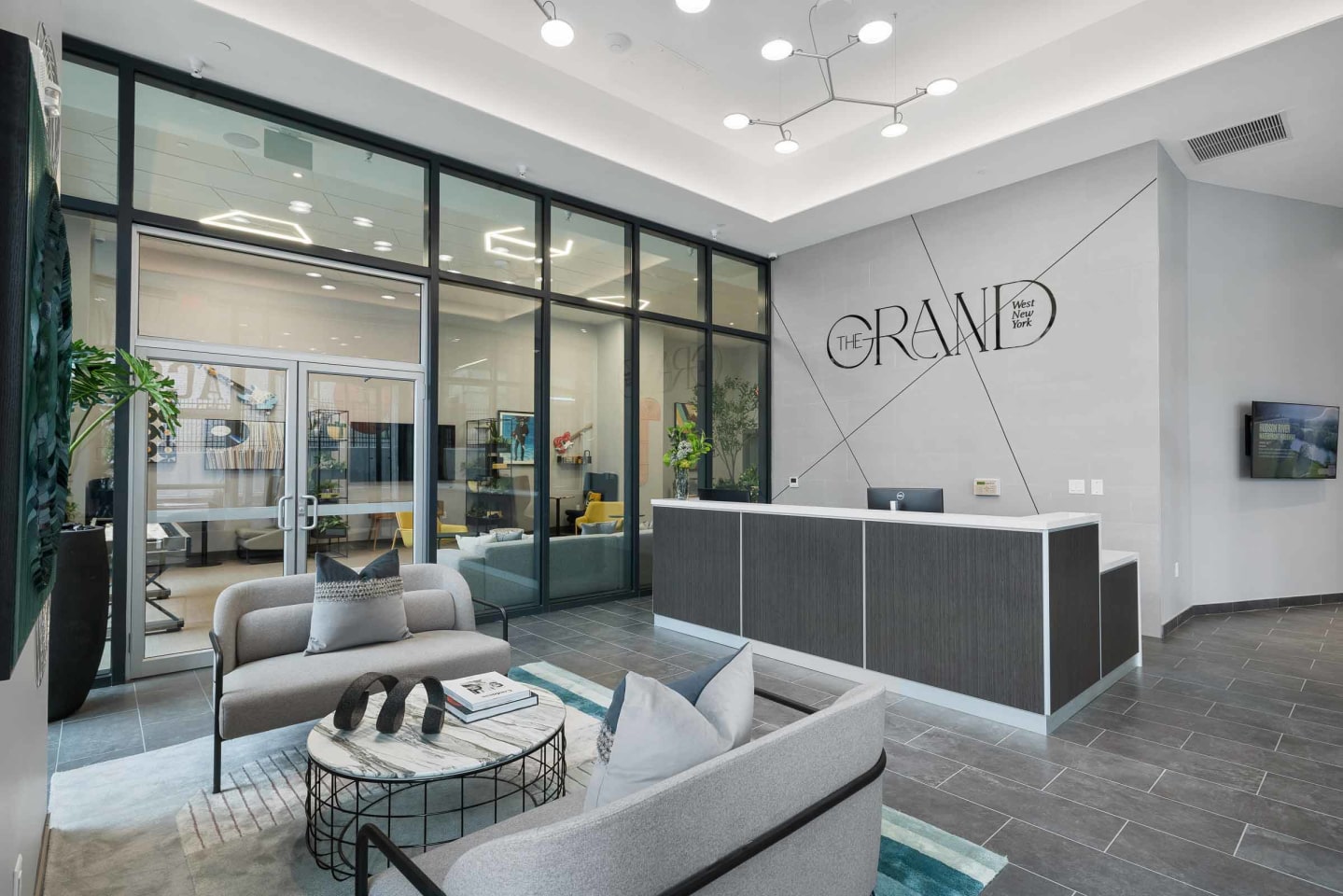 The Grand Image 16