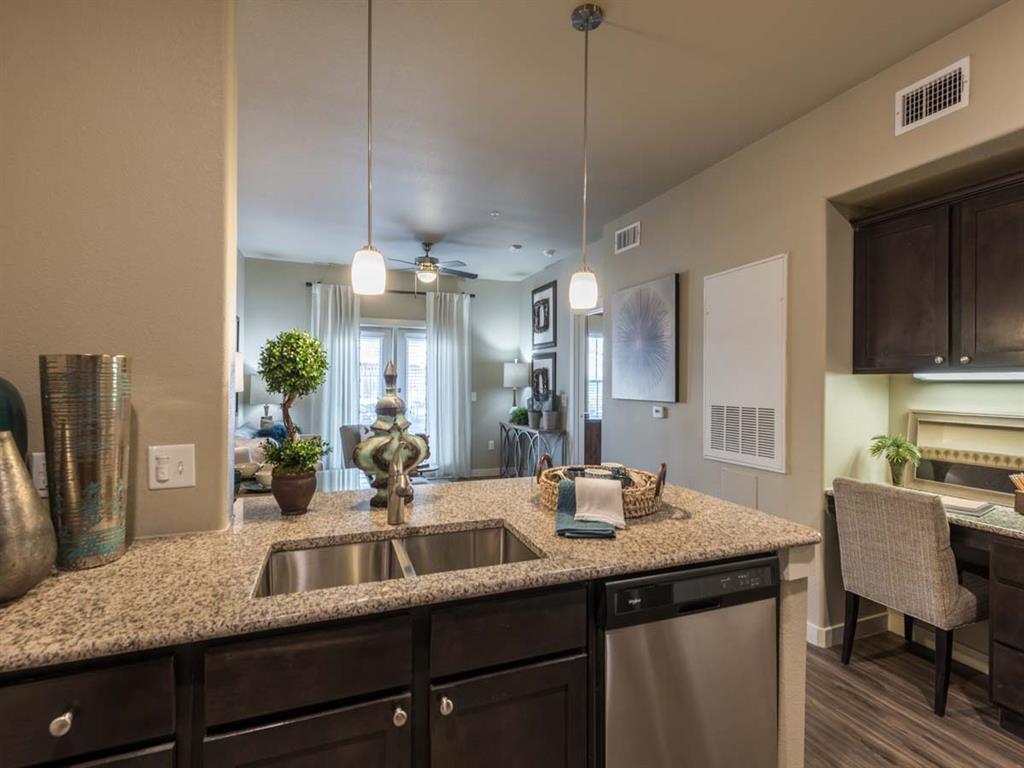 Century Palm Bluff Image 38