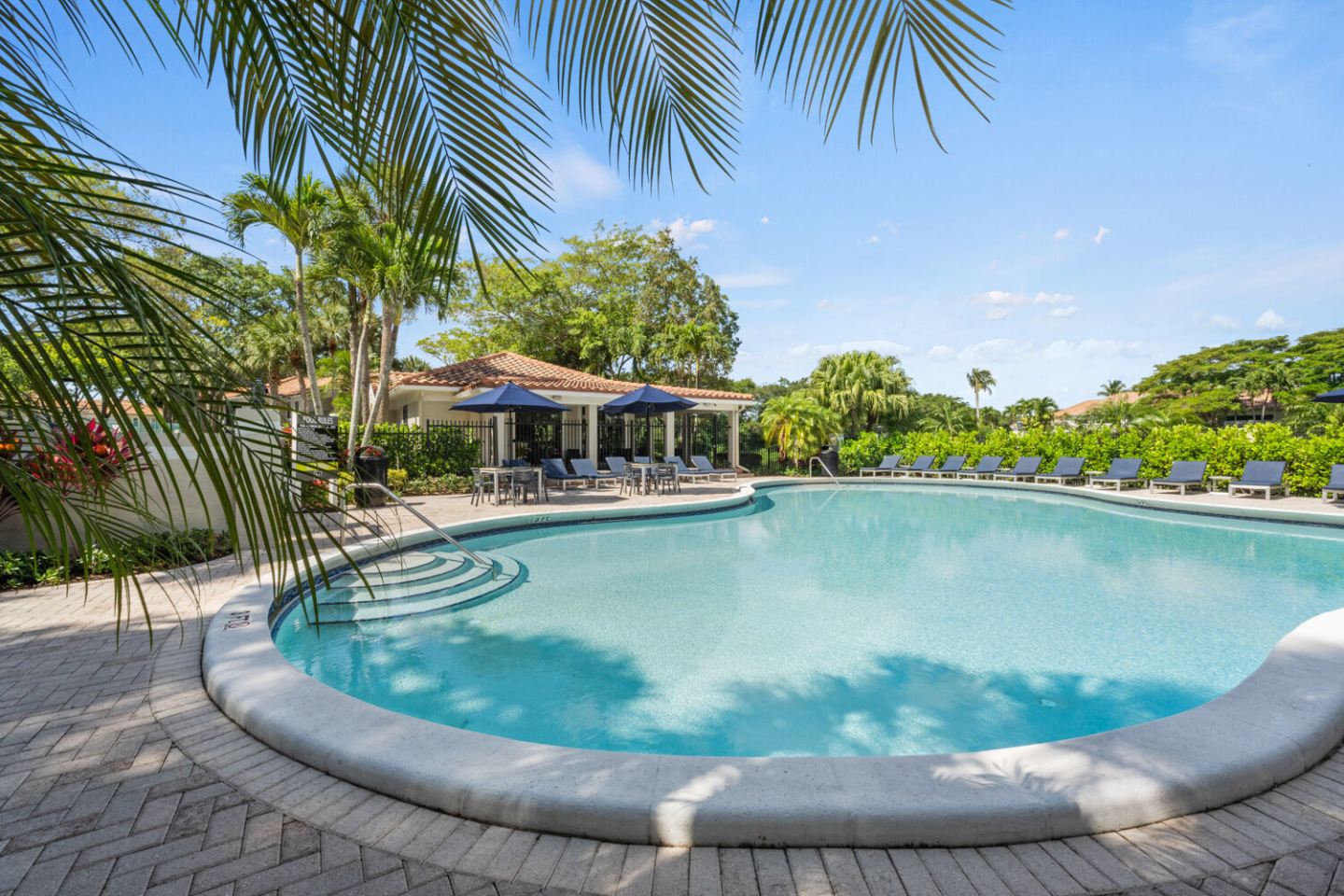 Mizner Court Image 39